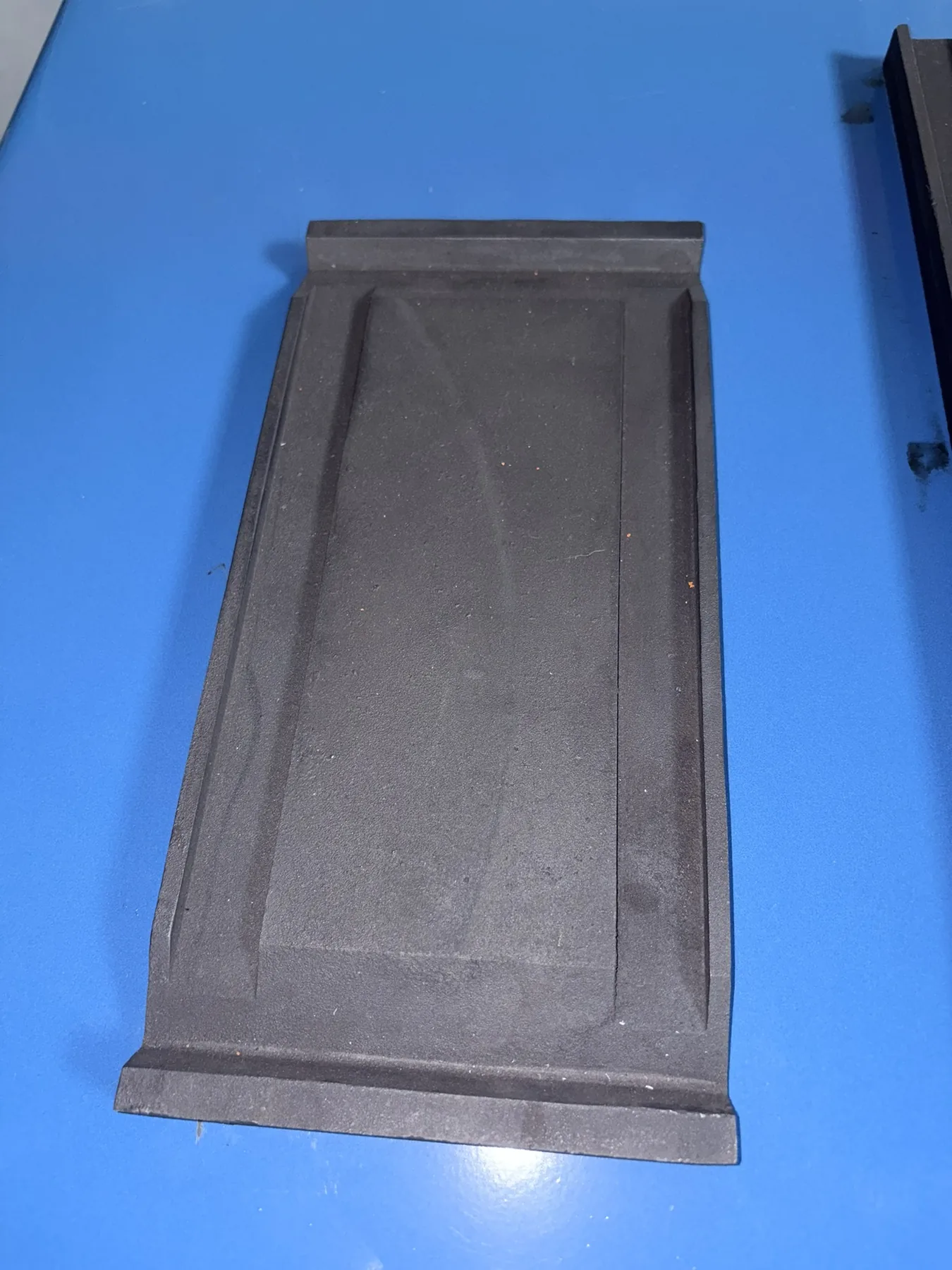 Precision cast guard plate and liner part